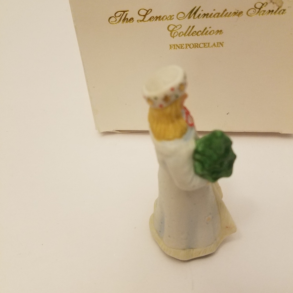Vintage Lenox 2 Miniature Santa Mrs Claus Fine Porcelain Collection Figurines - Picture 11 of 16